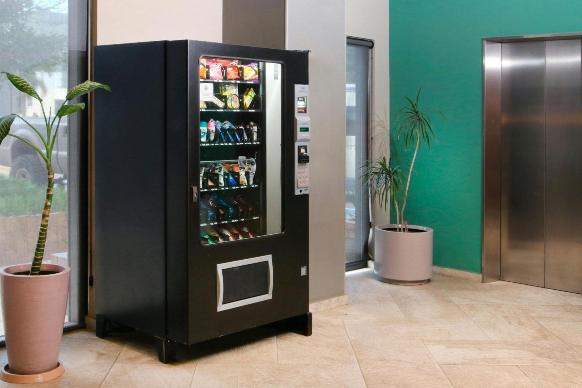 City Express Plus By Marriott Tampico Exteriör bild